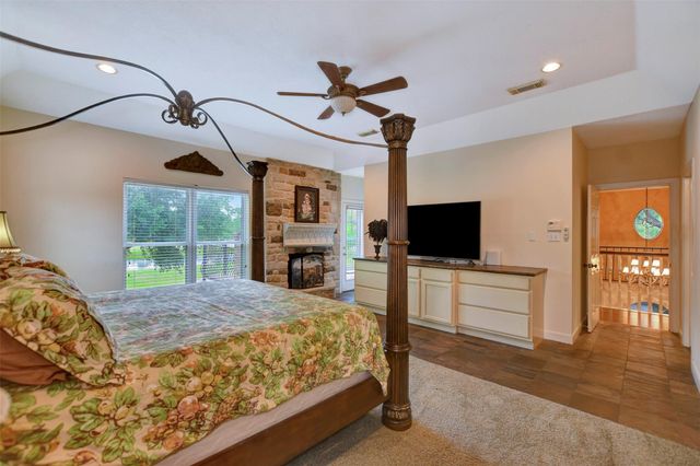 29545 Dobbin Huffsmith Road, Magnolia, TX 77354