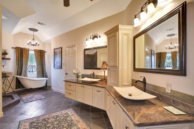 29545 Dobbin Huffsmith Road, Magnolia, TX 77354