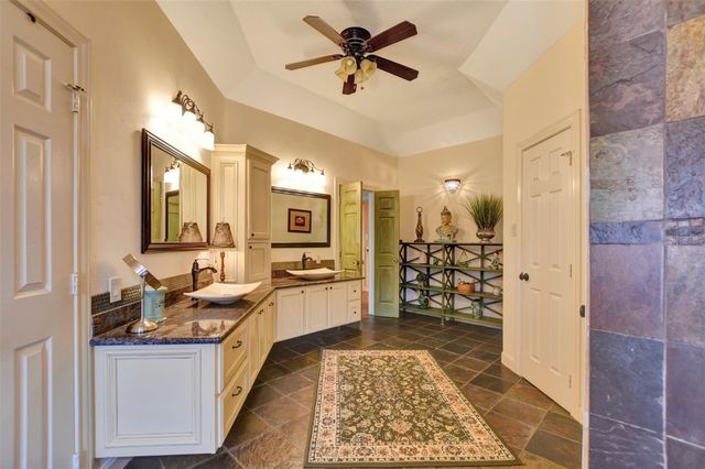 29545 Dobbin Huffsmith Road, Magnolia, TX 77354