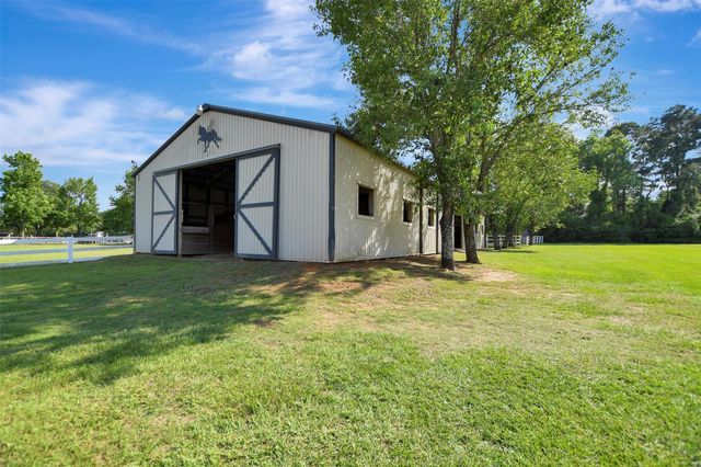 29545 Dobbin Huffsmith Road, Magnolia, TX 77354