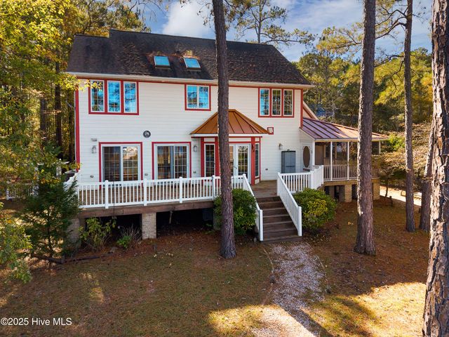 466 Bay Shores Road, Merritt, NC 28556