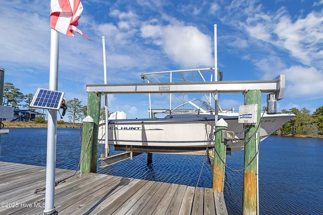 466 Bay Shores Road, Merritt, NC 28556