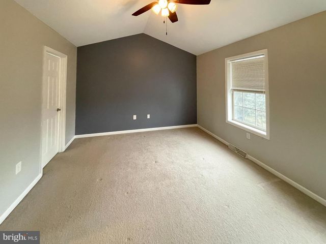 2 RIVER BEND PARK, Lancaster, PA 17602