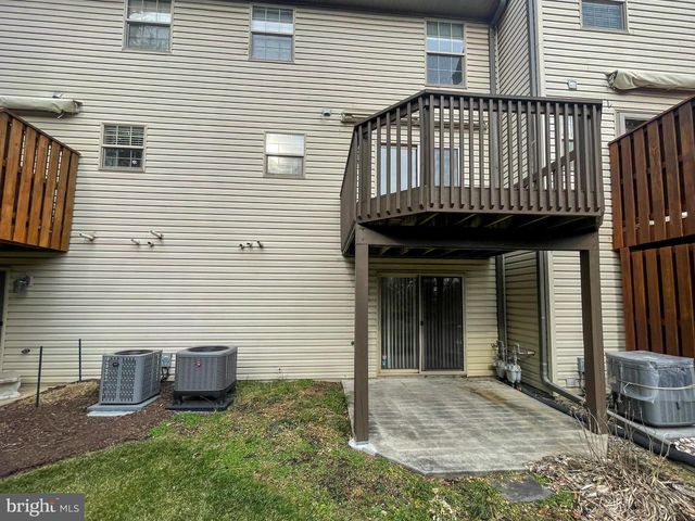 2 RIVER BEND PARK, Lancaster, PA 17602