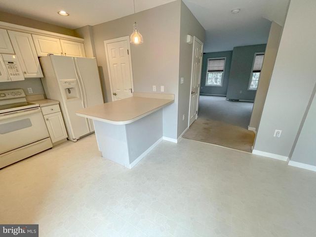 2 RIVER BEND PARK, Lancaster, PA 17602