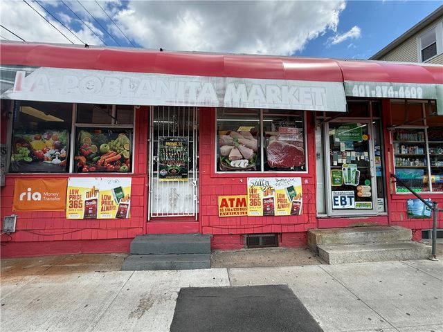 273 Academy Avenue, Providence, RI 02908