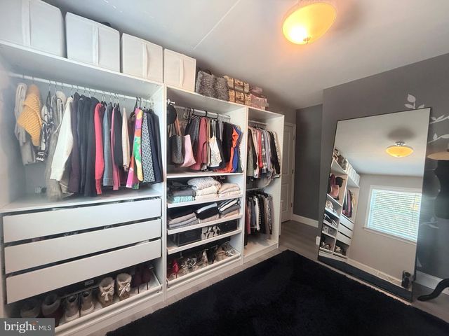 214 WELSFORD RD, Fairless Hills, PA 19030