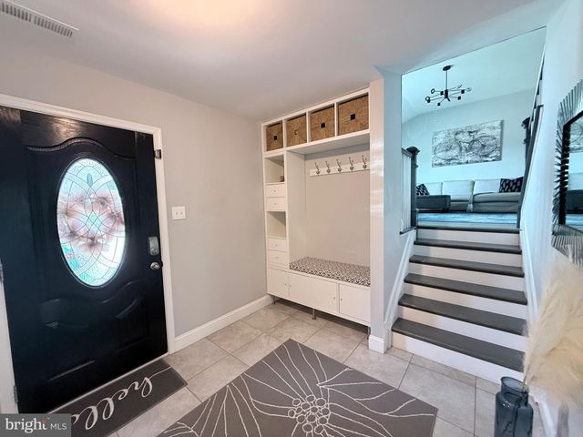 214 WELSFORD RD, Fairless Hills, PA 19030