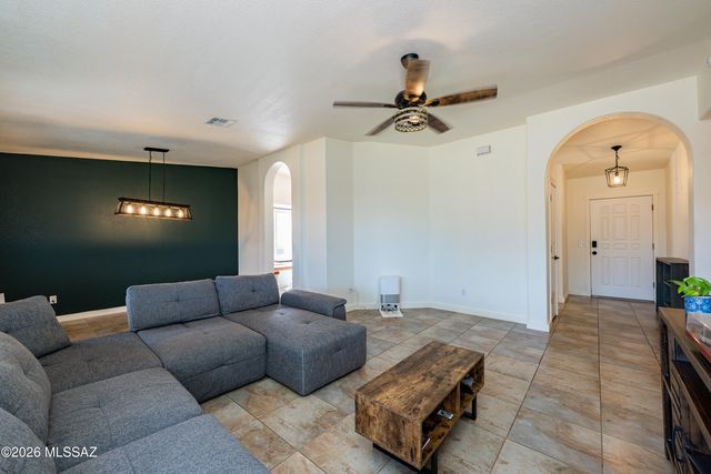 4219 S Mayberry Place, Tucson, AZ 85730