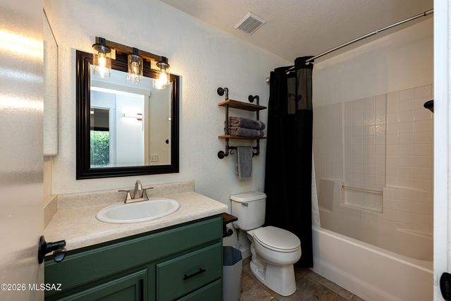 4219 S Mayberry Place, Tucson, AZ 85730