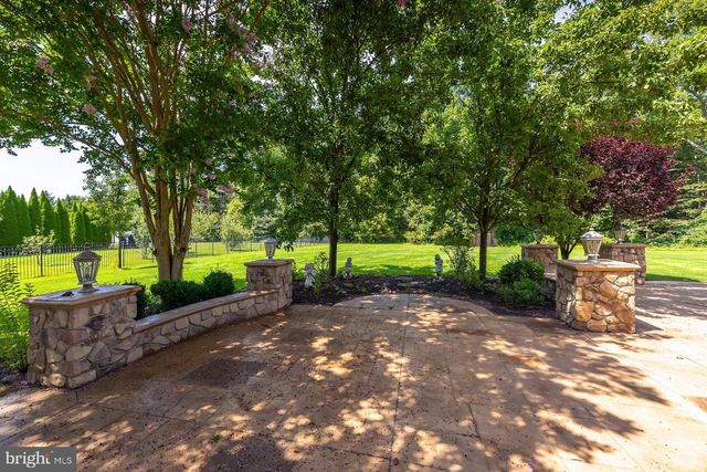 313 BELMONT CT, Mullica Hill, NJ 08062