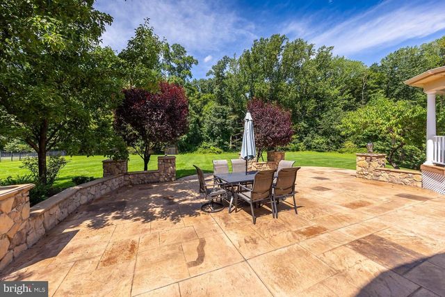 313 BELMONT CT, Mullica Hill, NJ 08062