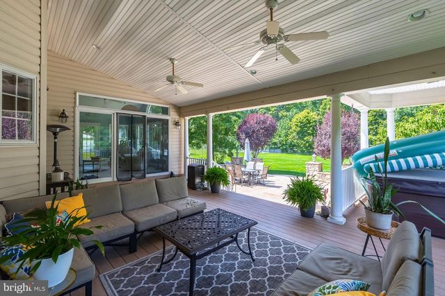 313 BELMONT CT, Mullica Hill, NJ 08062