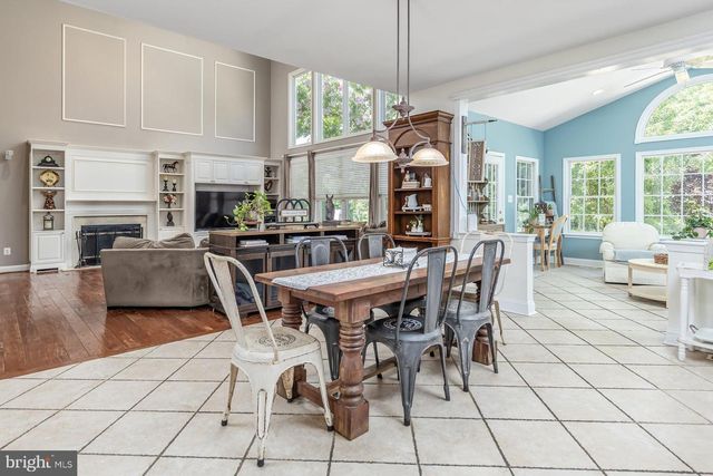313 BELMONT CT, Mullica Hill, NJ 08062