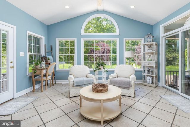 313 BELMONT CT, Mullica Hill, NJ 08062