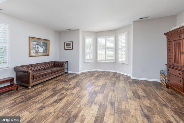 313 BELMONT CT, Mullica Hill, NJ 08062
