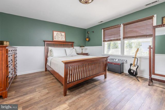 313 BELMONT CT, Mullica Hill, NJ 08062