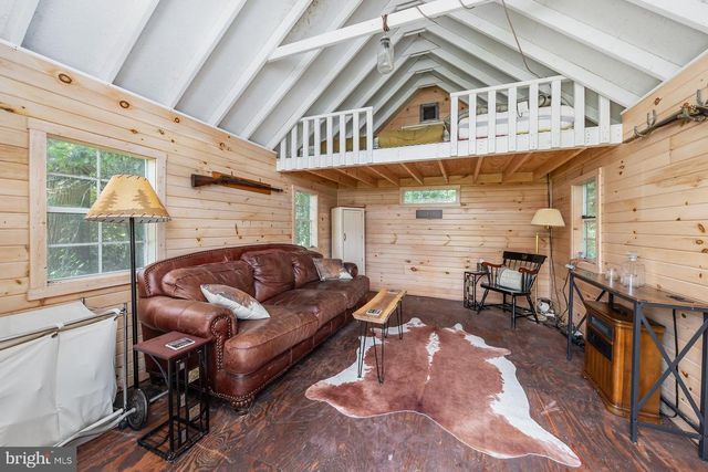 313 BELMONT CT, Mullica Hill, NJ 08062