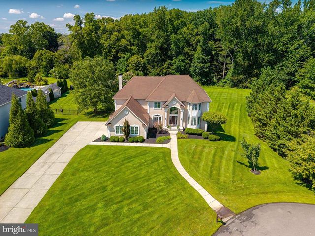 313 BELMONT CT, Mullica Hill, NJ 08062