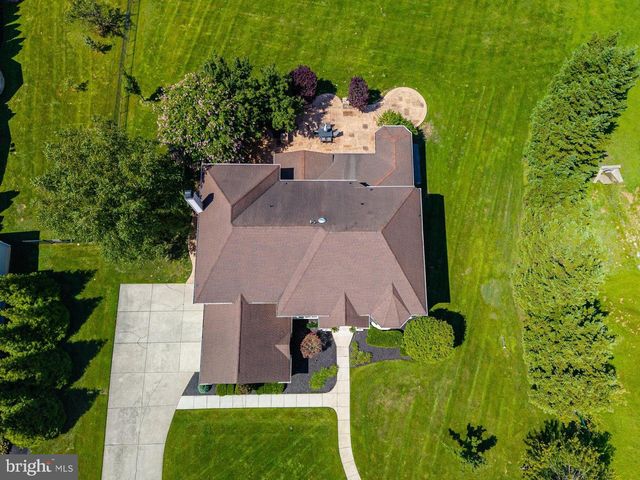 313 BELMONT CT, Mullica Hill, NJ 08062