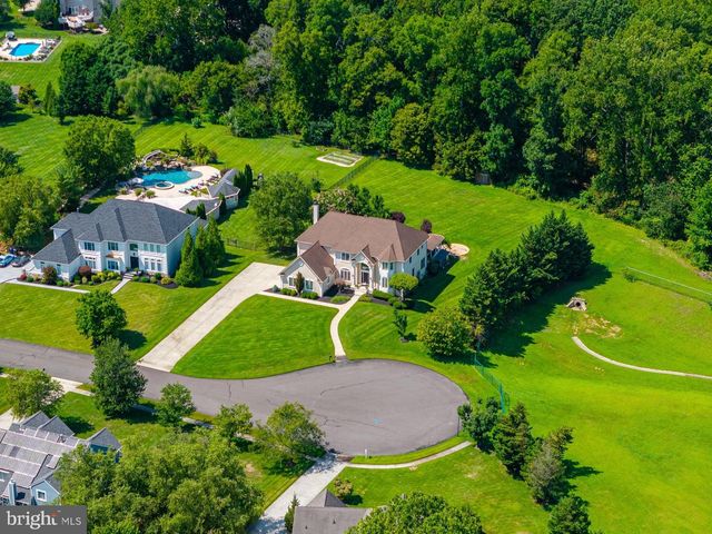 313 BELMONT CT, Mullica Hill, NJ 08062