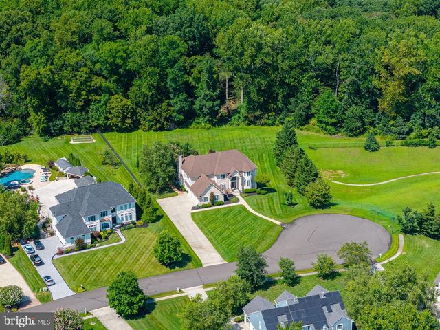 313 BELMONT CT, Mullica Hill, NJ 08062