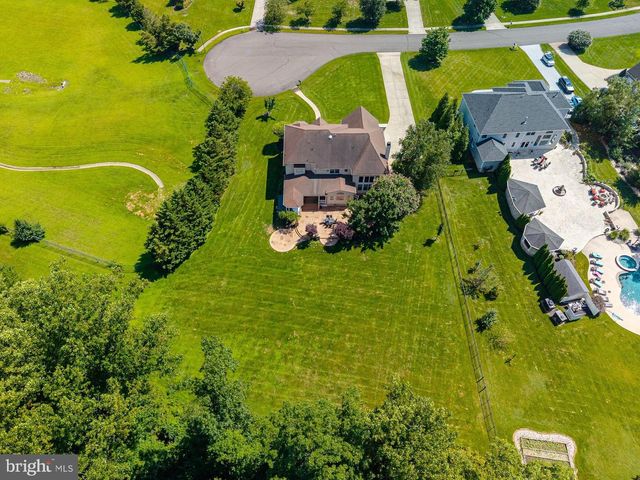313 BELMONT CT, Mullica Hill, NJ 08062