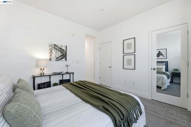 931 Edy Ln, Oakland, CA 94607