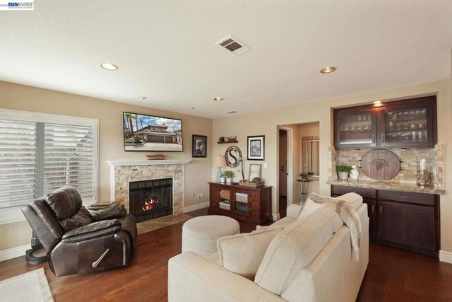 1760 Anchorage Way, Discovery Bay, CA 94505