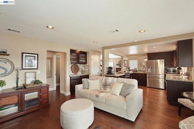1760 Anchorage Way, Discovery Bay, CA 94505