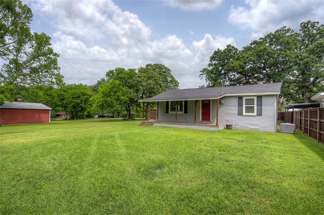10065 Comanche, Quinlan, TX 75474