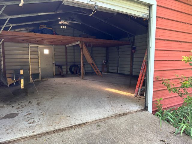 10065 Comanche, Quinlan, TX 75474