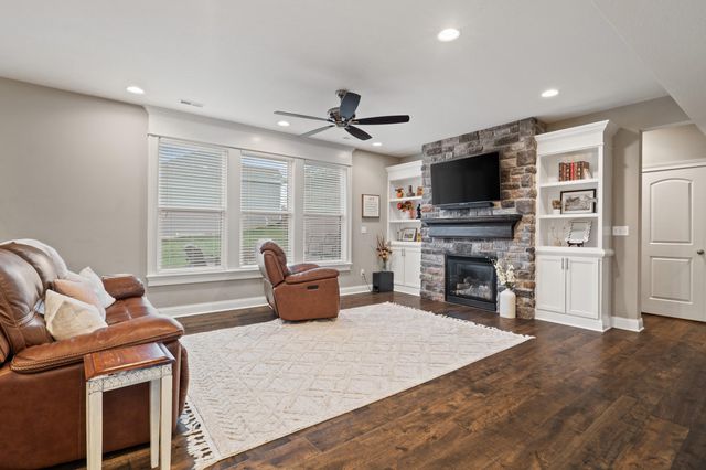 4414 CANYATA CT, Columbia, MO 65203
