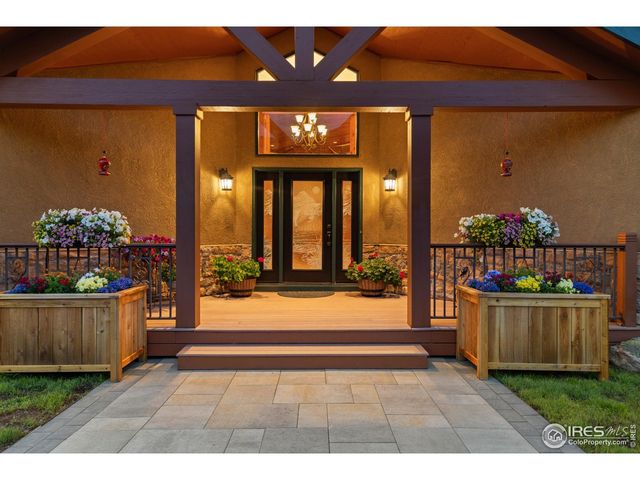 200 Kimwood Rd, Black Hawk, CO 80422