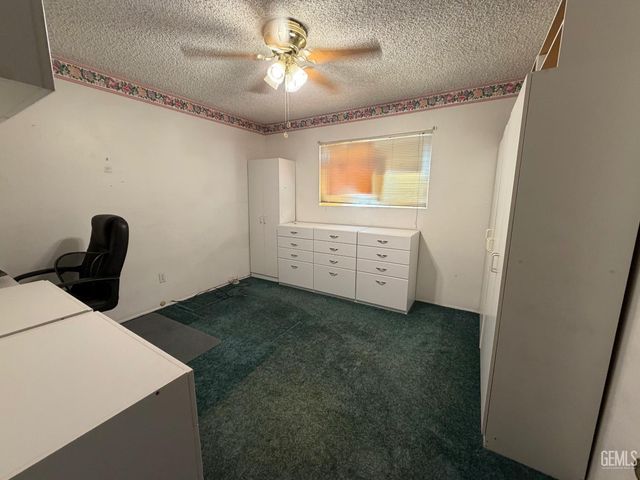 2005 Avondale Drive, Bakersfield, CA 93306
