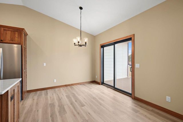 638 Sunset & 217 Dale Drive, Lodi, WI 53555