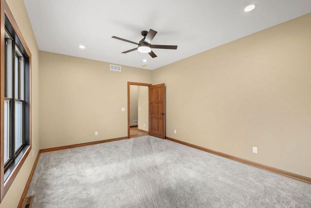 638 Sunset & 217 Dale Drive, Lodi, WI 53555