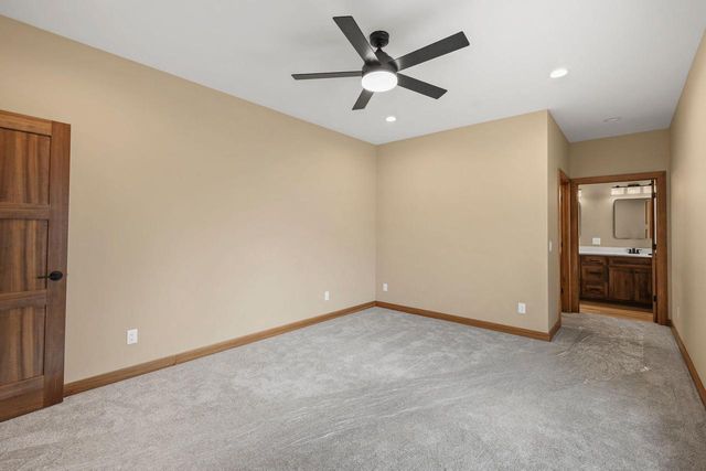 638 Sunset & 217 Dale Drive, Lodi, WI 53555