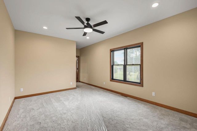 638 Sunset & 217 Dale Drive, Lodi, WI 53555