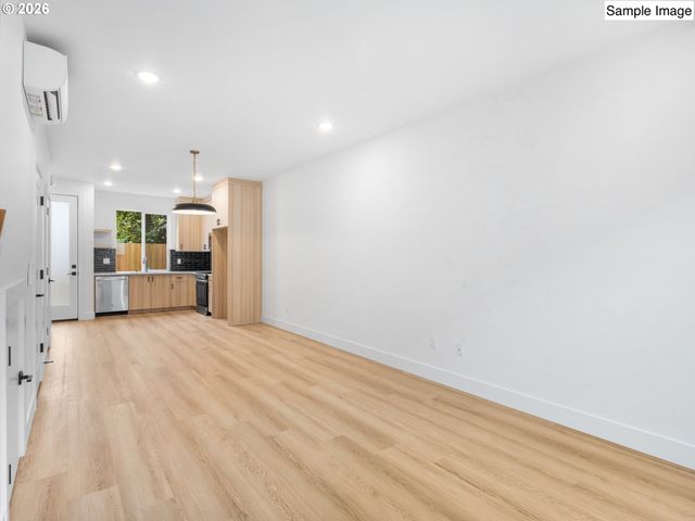 3556 N Haight Ave 4, Portland, OR 97227