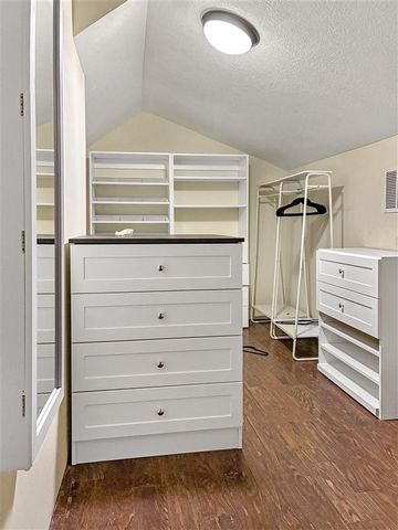 401 W First St Street, Iowa, LA 70647