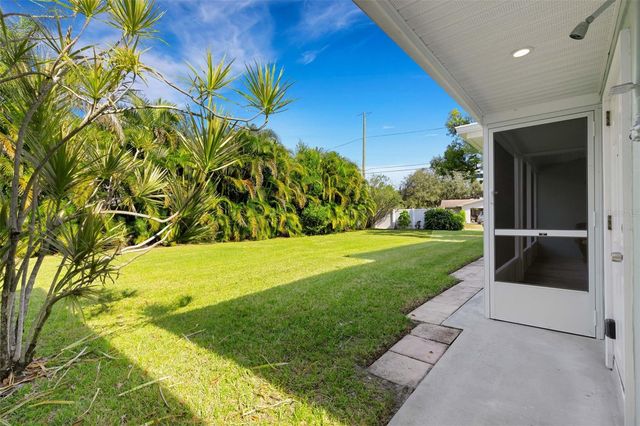 2529 SUNSET DRIVE, Largo, FL 33770