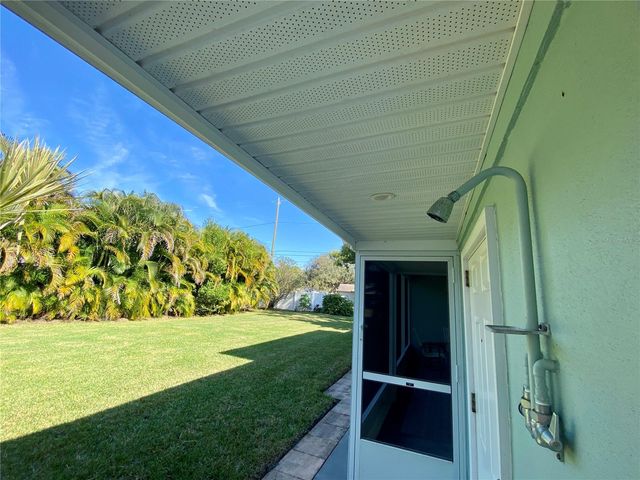 2529 SUNSET DRIVE, Largo, FL 33770