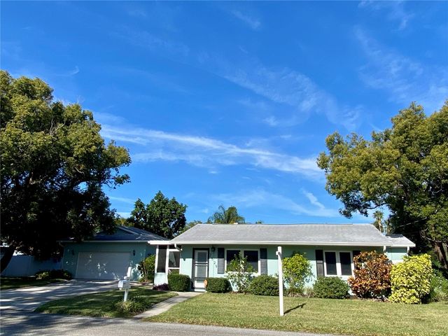 2529 SUNSET DRIVE, Largo, FL 33770