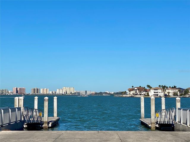 2529 SUNSET DRIVE, Largo, FL 33770