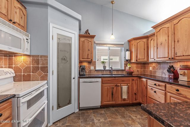 510 W Davidson Ave, Coeur D'alene, ID 83814