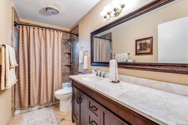 2011 Broken Oak, San Antonio, TX 78232