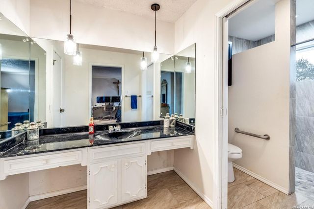 2011 Broken Oak, San Antonio, TX 78232