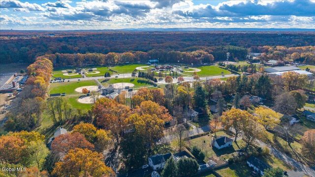 44 Damask Drive, Clifton Park, NY 12065