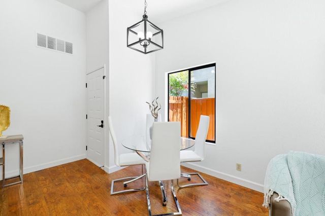 5060 Crandallwood Drive, Fremont, CA 94555